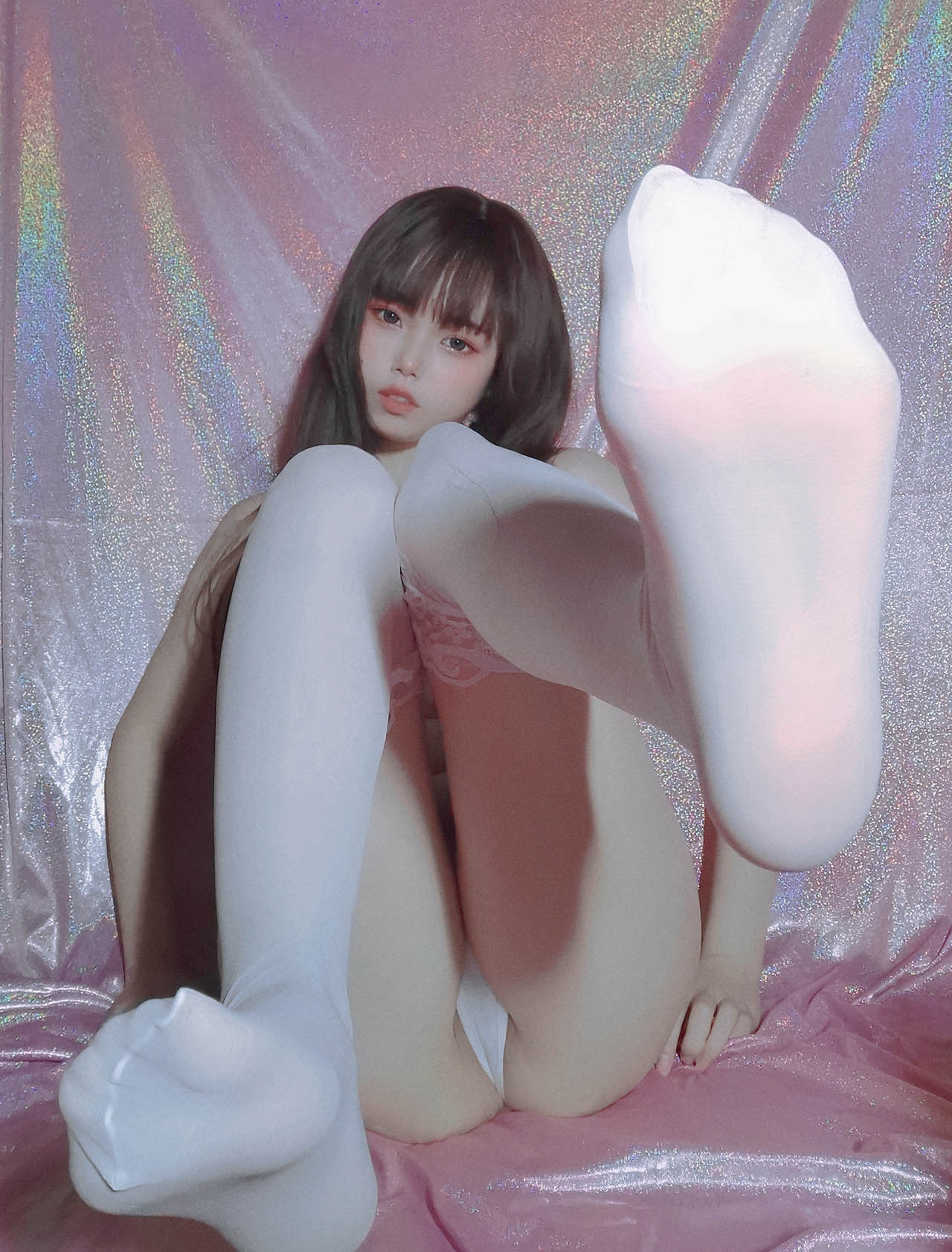 七月喵子 – 全套55期含随包视频[20.3G-2025.8]-初媚美图网