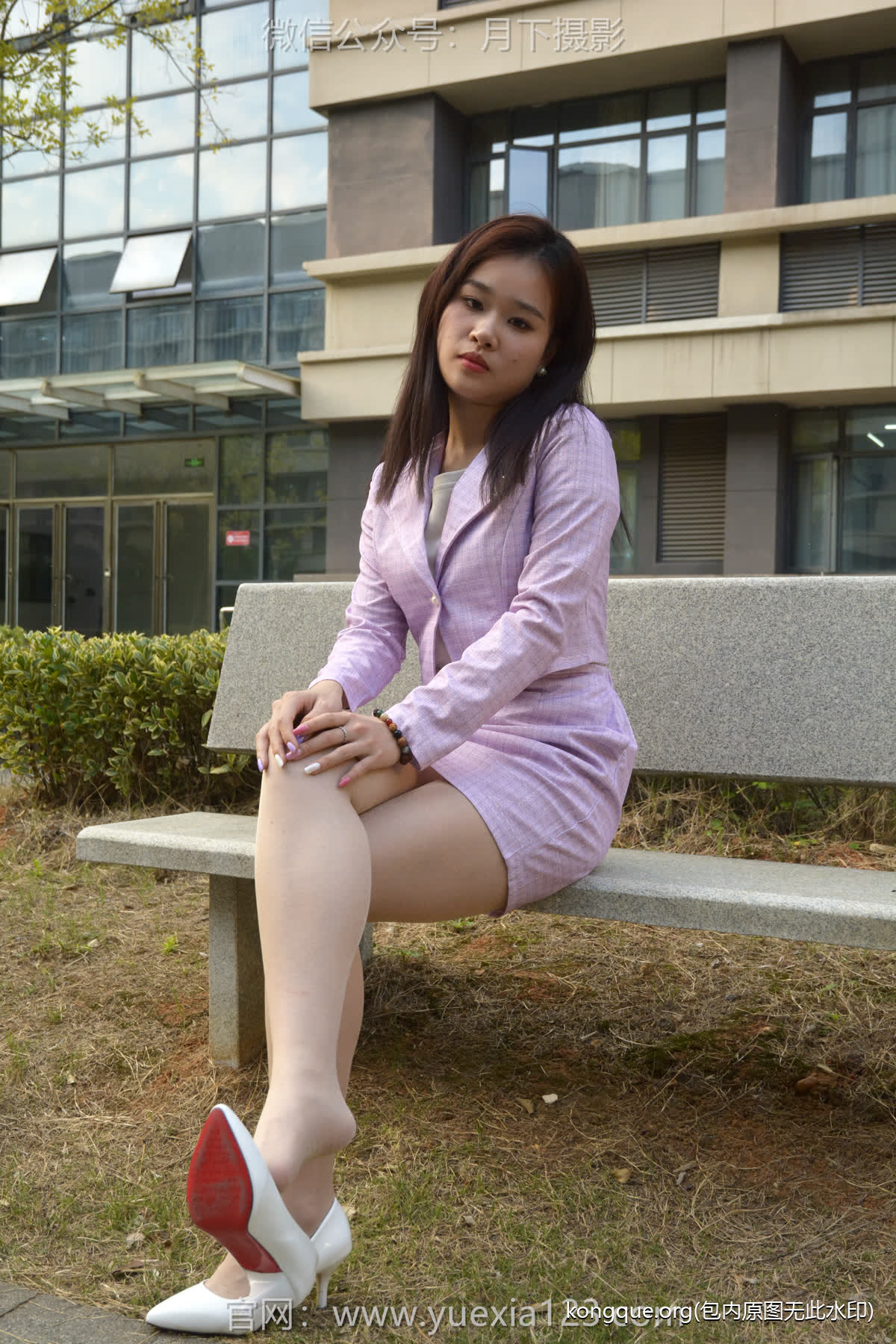 爱月下 – 美足美图视频13期[93G-2026.8]-初媚美图网