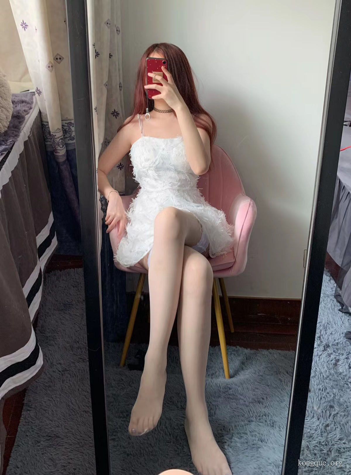 提袜少女 – 朋友圈收费系列套图&视频-初媚美图网
